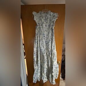 NWT En Saison Eliza Tiered Midi Dress in Olive Multi!